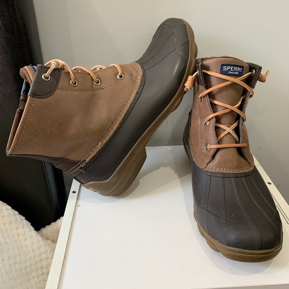 women's syren waterproof duck boot